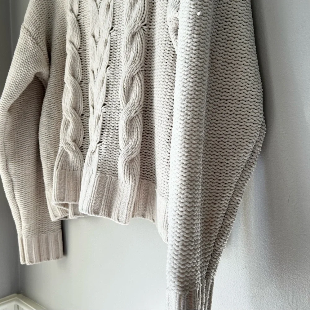 American Eagle Outfitters Cozy Cable Knit Sweater - Cream - Size M - Picture 8 of 9